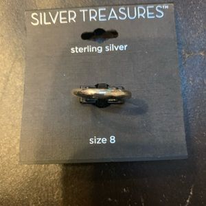 Sterling silver ring sz 8